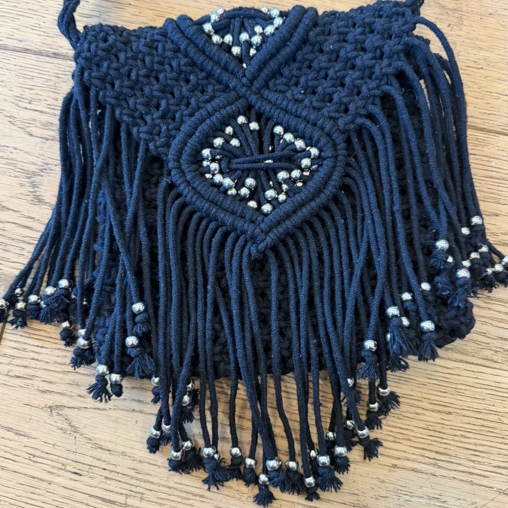 POL Black Macrame Beaded Fringe Crossbody Bag Boho Festival Braided Strap (1336)